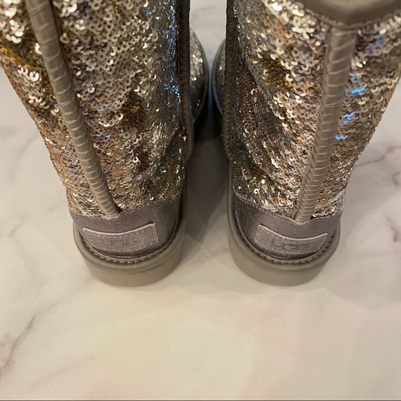 UGG Silver Gold Classic Short Flip Sequin Cosmos - Picture 6 of 15